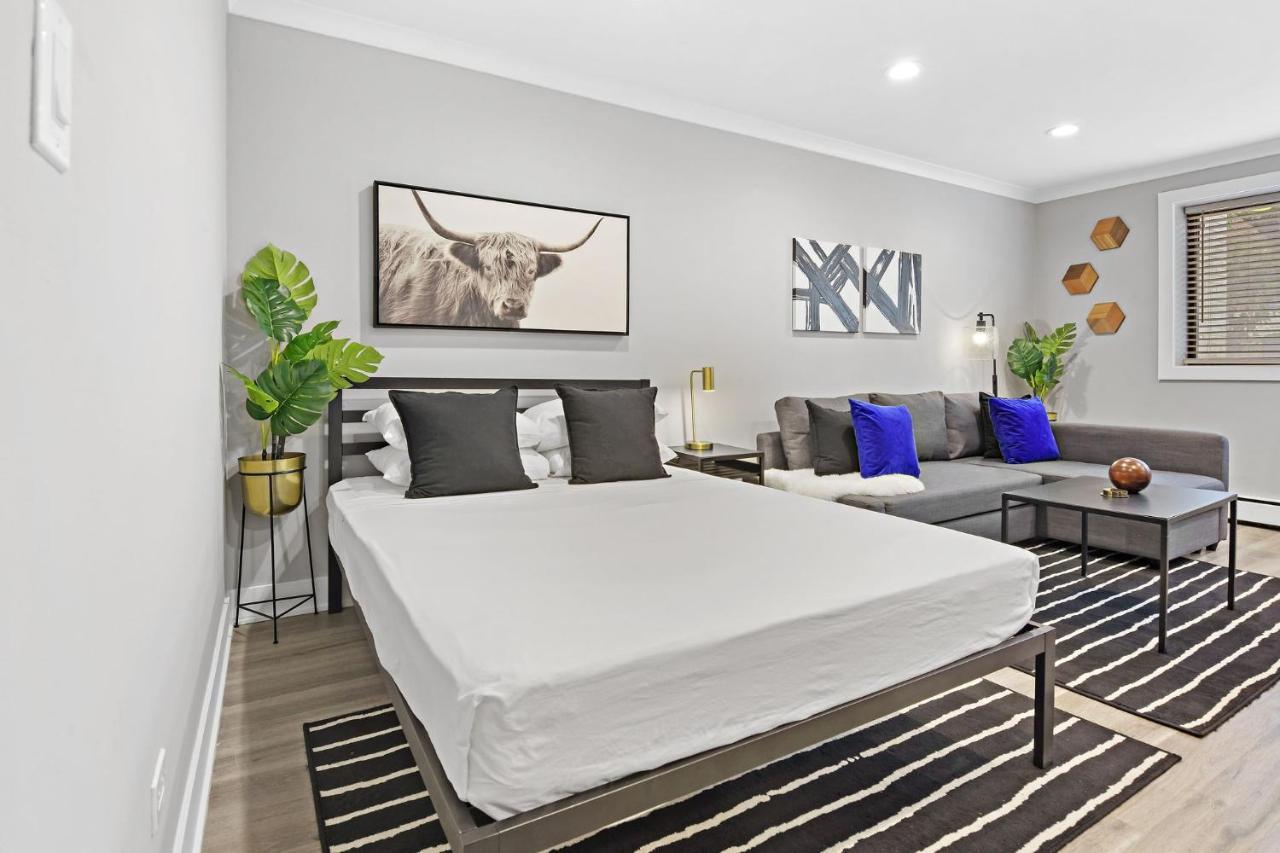 Sophisticated Studio Apartment With Modern Kitchen - Oakdale Od2 Rep Chicago Buitenkant foto